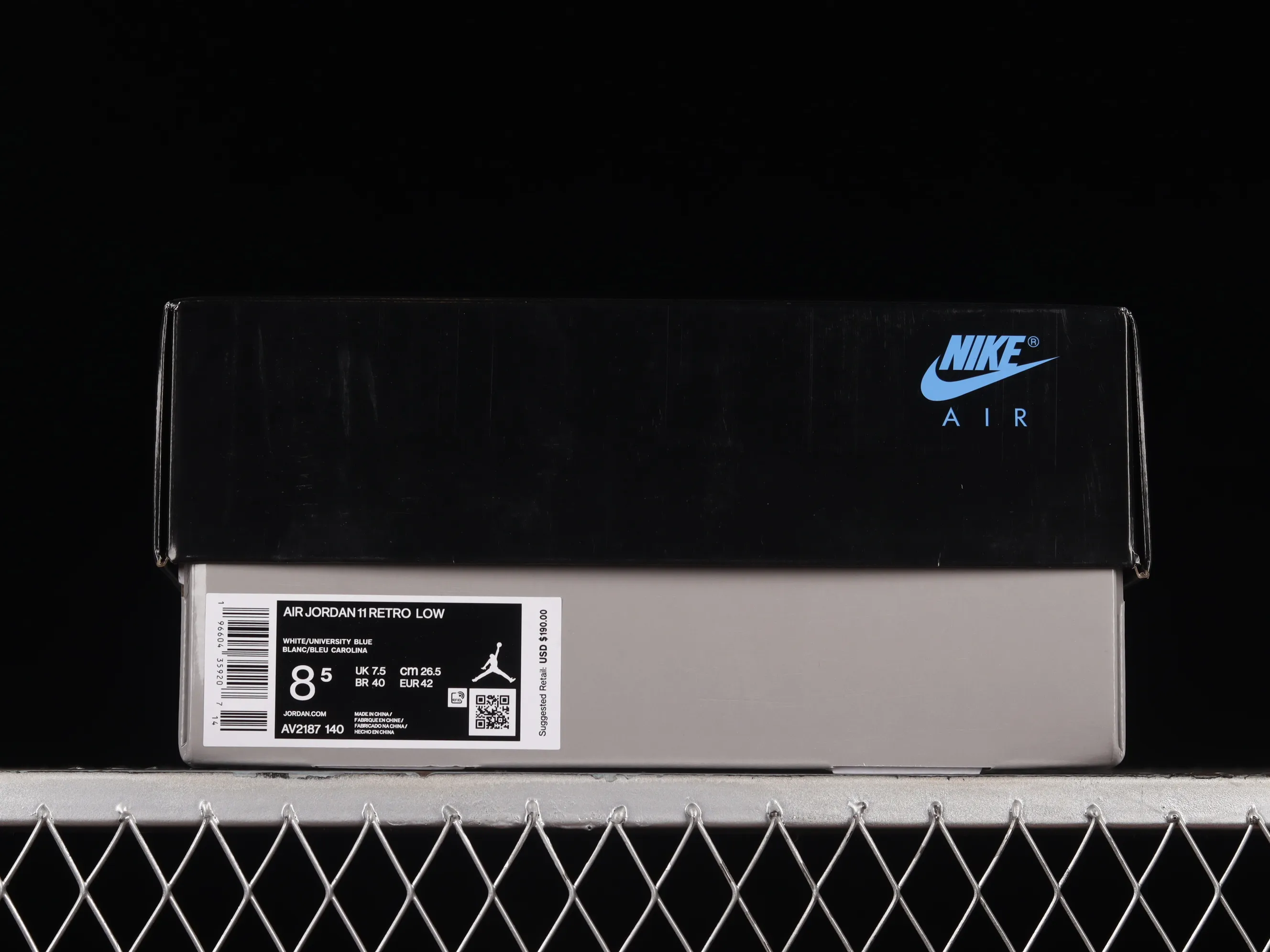 All categories Air Jordan Jordan series basketball shoes Air Jordan 11 pure original version Air Jordan 11 Low "Cement Grey" AJ11 Joe 11 cool gray low-top basketball shoes AV2187-140
